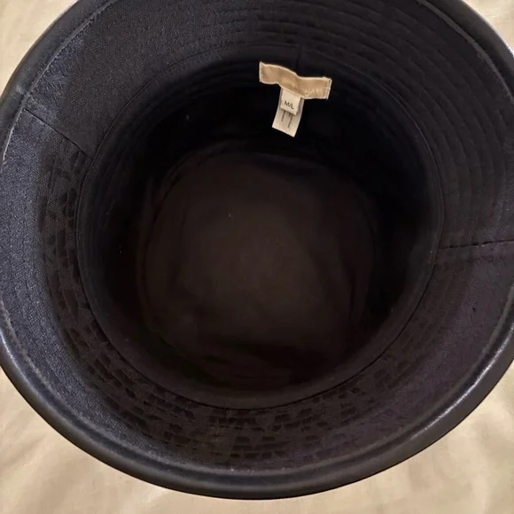 Michael Kors Elegant Black Bucket Hat - Picture 2 of 2
